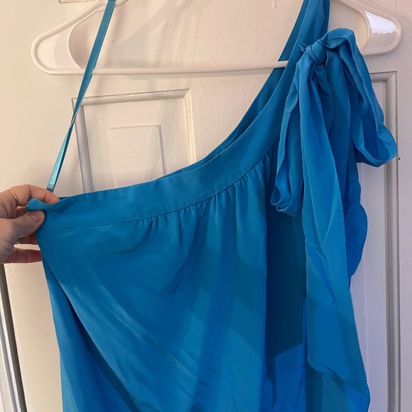 Trina Turk 100% Blue Silk lined Dress - Picture 5 of 10